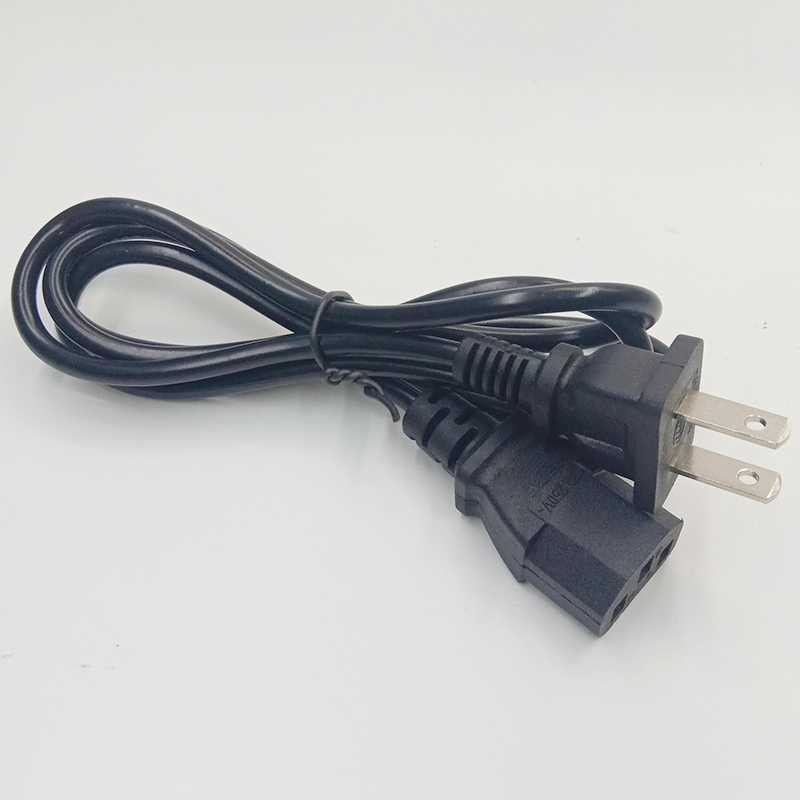 US USA to IEC 320 C13 2-Prong  - Outdoor Power Extension Cord recension och pris
