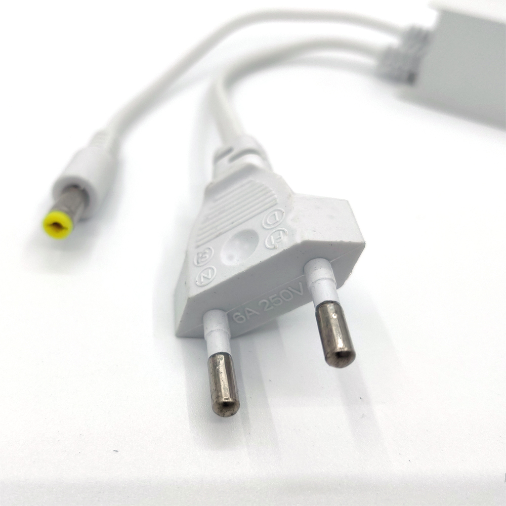 White AC 100-240V Input DC 12V - Outdoor Power Supply 12V recension och pris