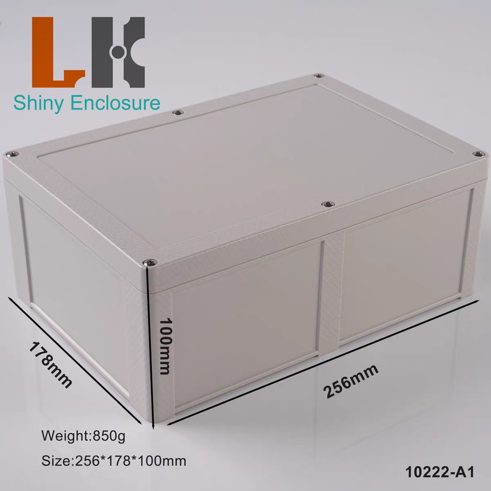 256x178x100mm Plastic Enclosur - Outdoor Power Distribution Box recension och pris